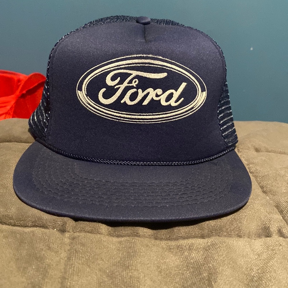 Men’s Dark Blue Ford Trucker Hat